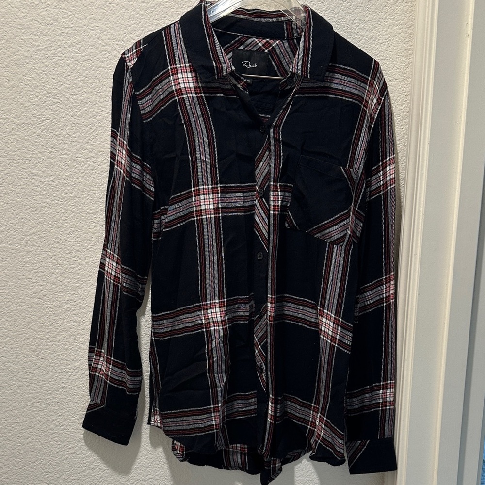 Rails Black and Red Plaid Women's Button Down Shirt Size XS Super Soft & Comfy